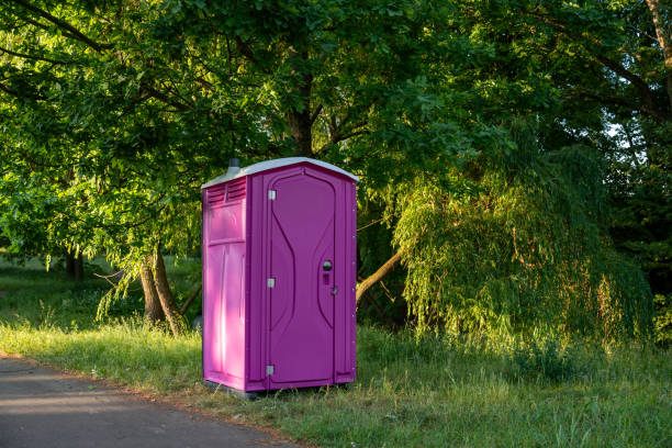 Best Portable Restroom Servicing (Cleaning and Restocking)  in Southport, NC